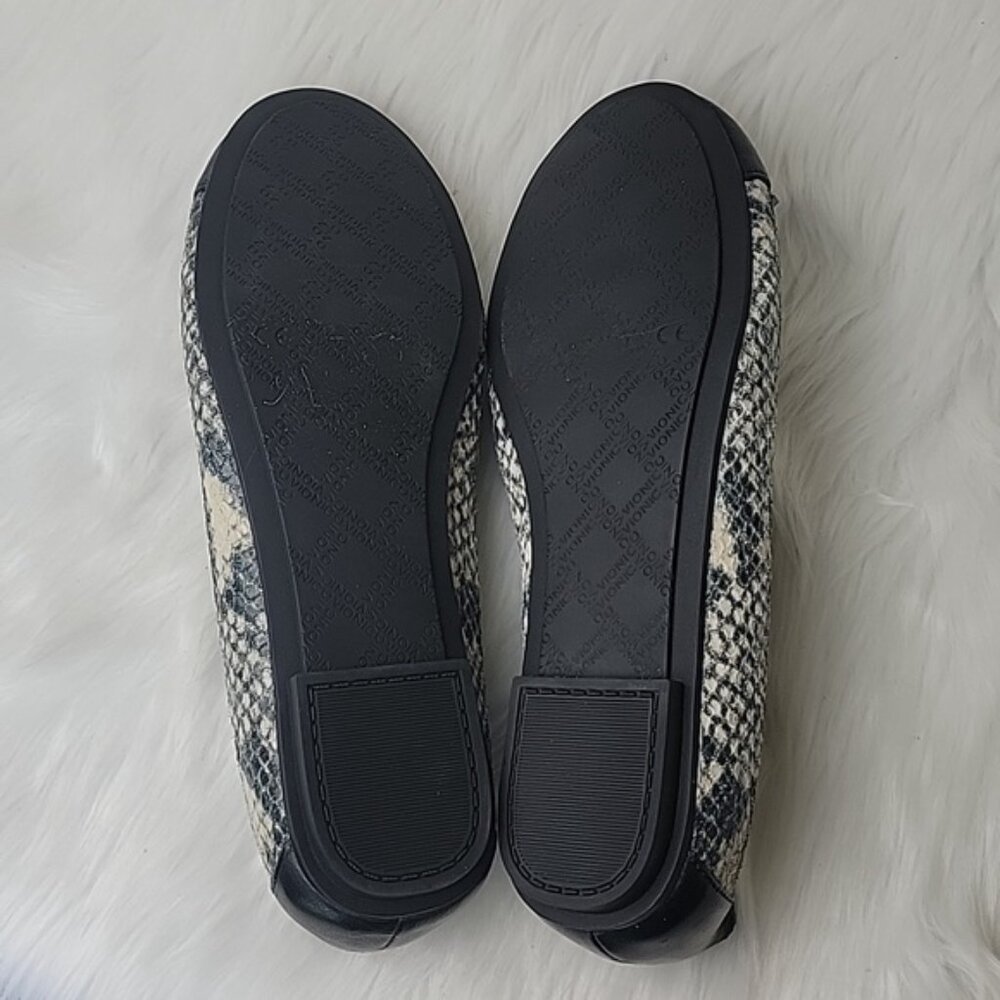 Vionic Black And Cream Snake Pattern Loafers - image 7